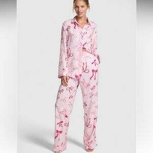 🎀VS Pink flannel cotton pj set with velvet trim & bows sz XL NWT